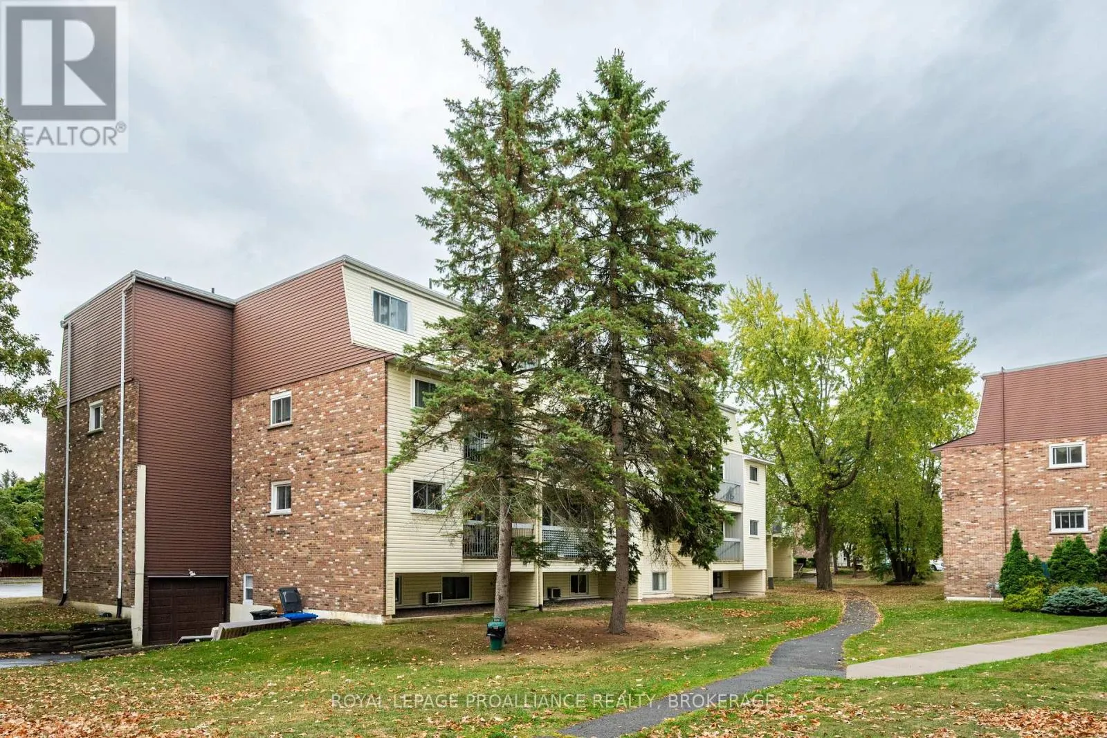 101 - 845 MILFORD DRIVE, #101