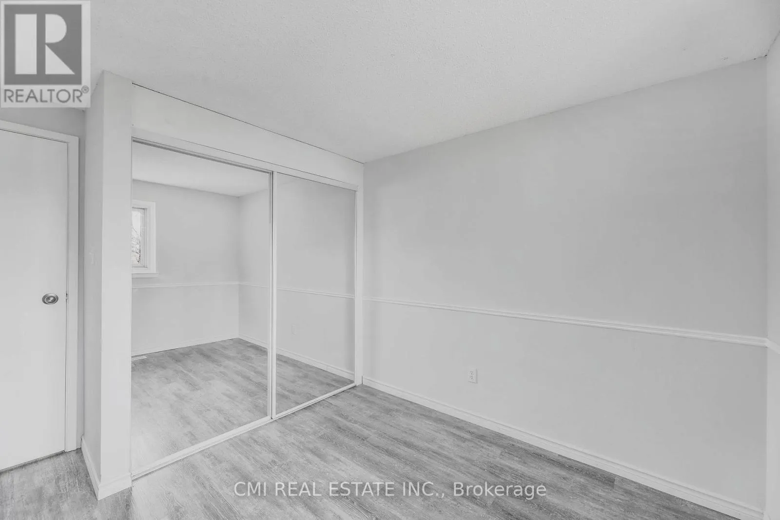 17 MAPLESTONE AVENUE