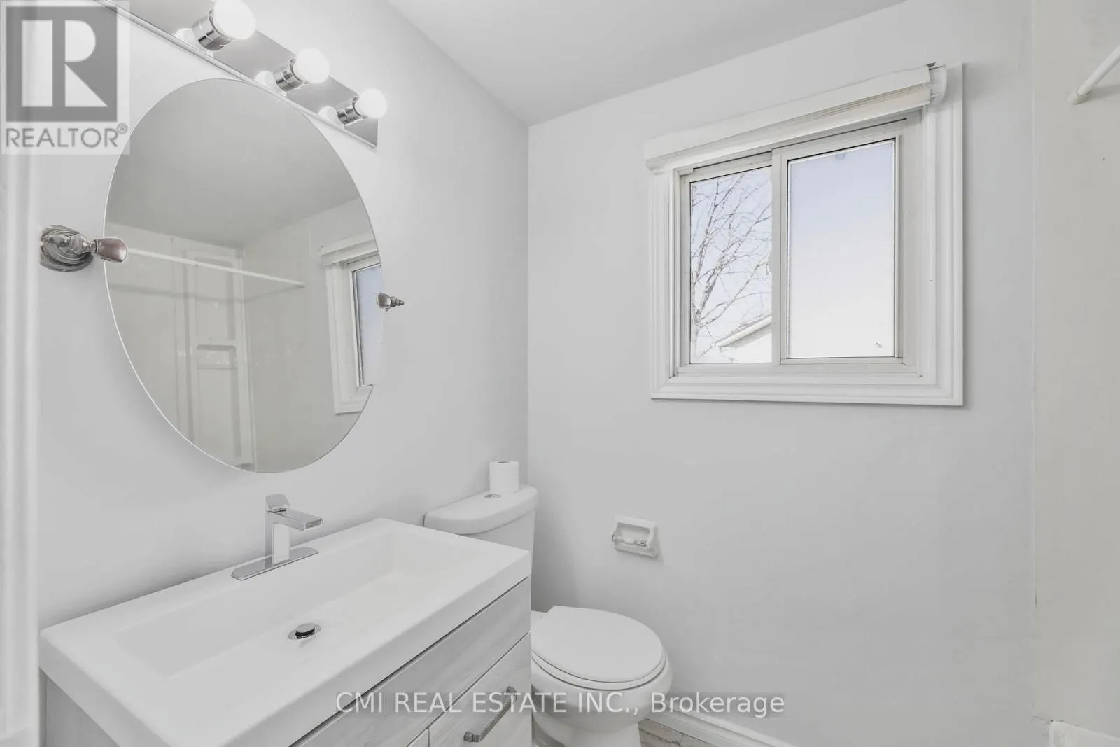 17 MAPLESTONE AVENUE