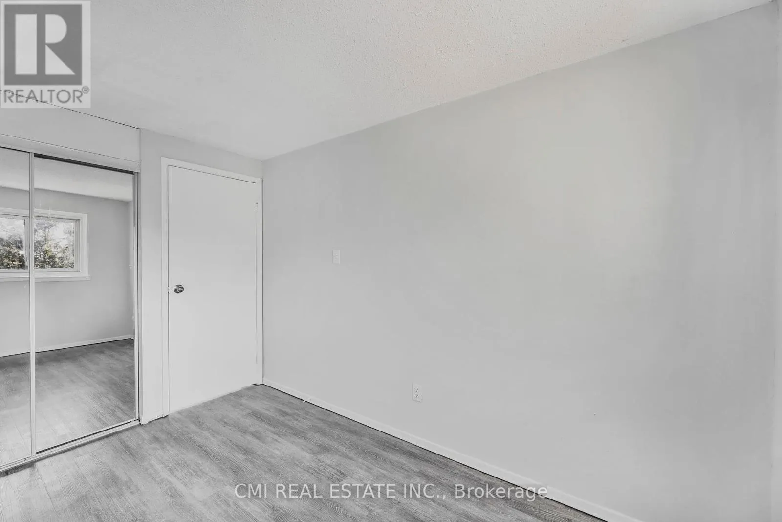 17 MAPLESTONE AVENUE