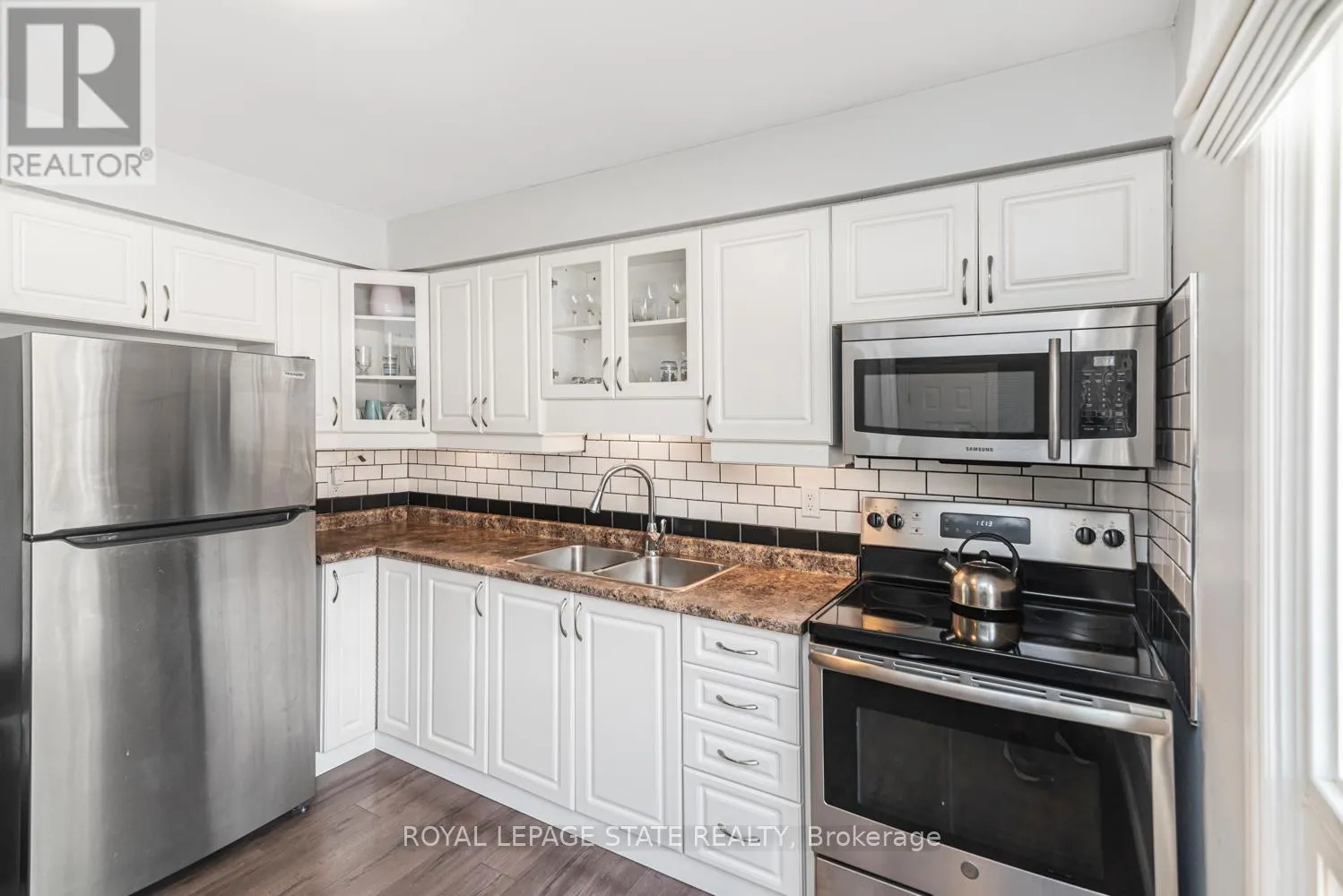 12 - 1301 UPPER GAGE STREET