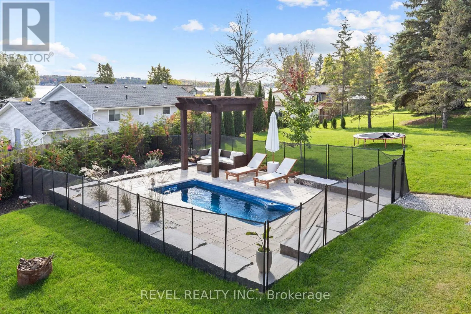 11 MARSH CREEK ROAD