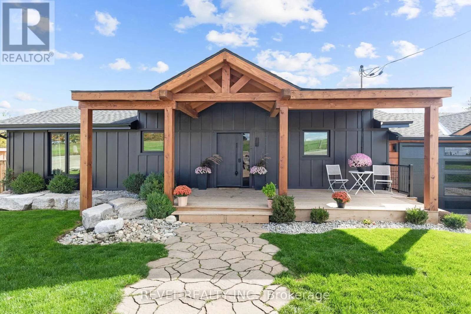 11 MARSH CREEK ROAD