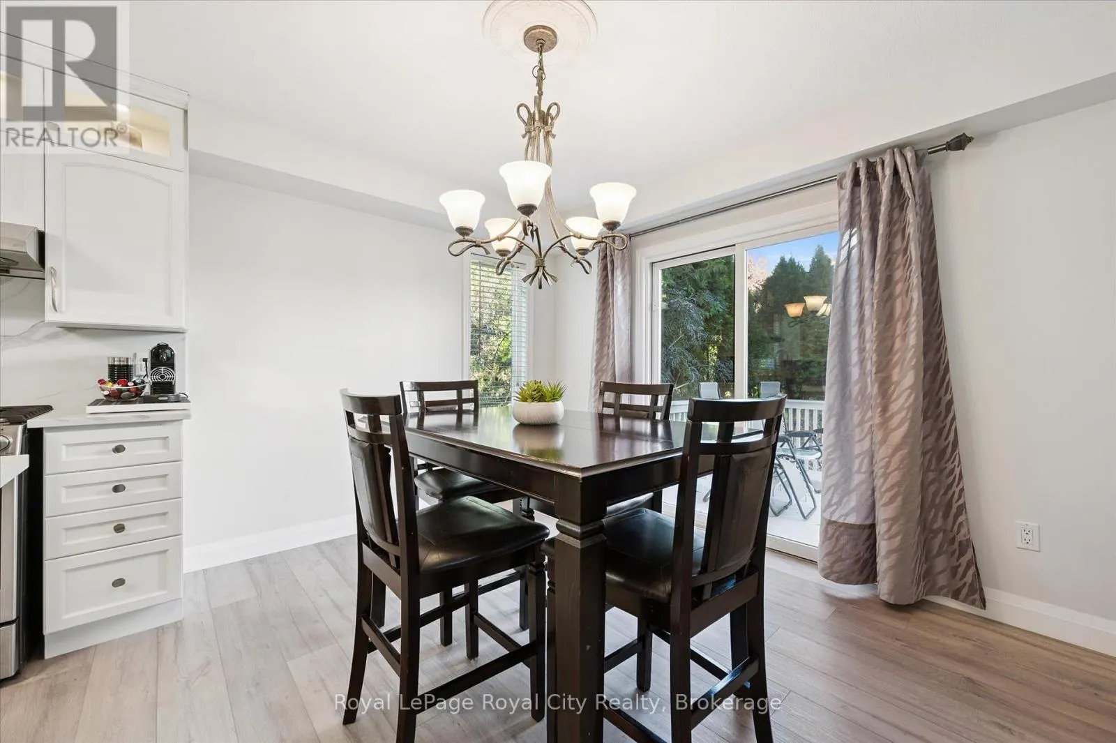 3 PINE RIDGE DRIVE