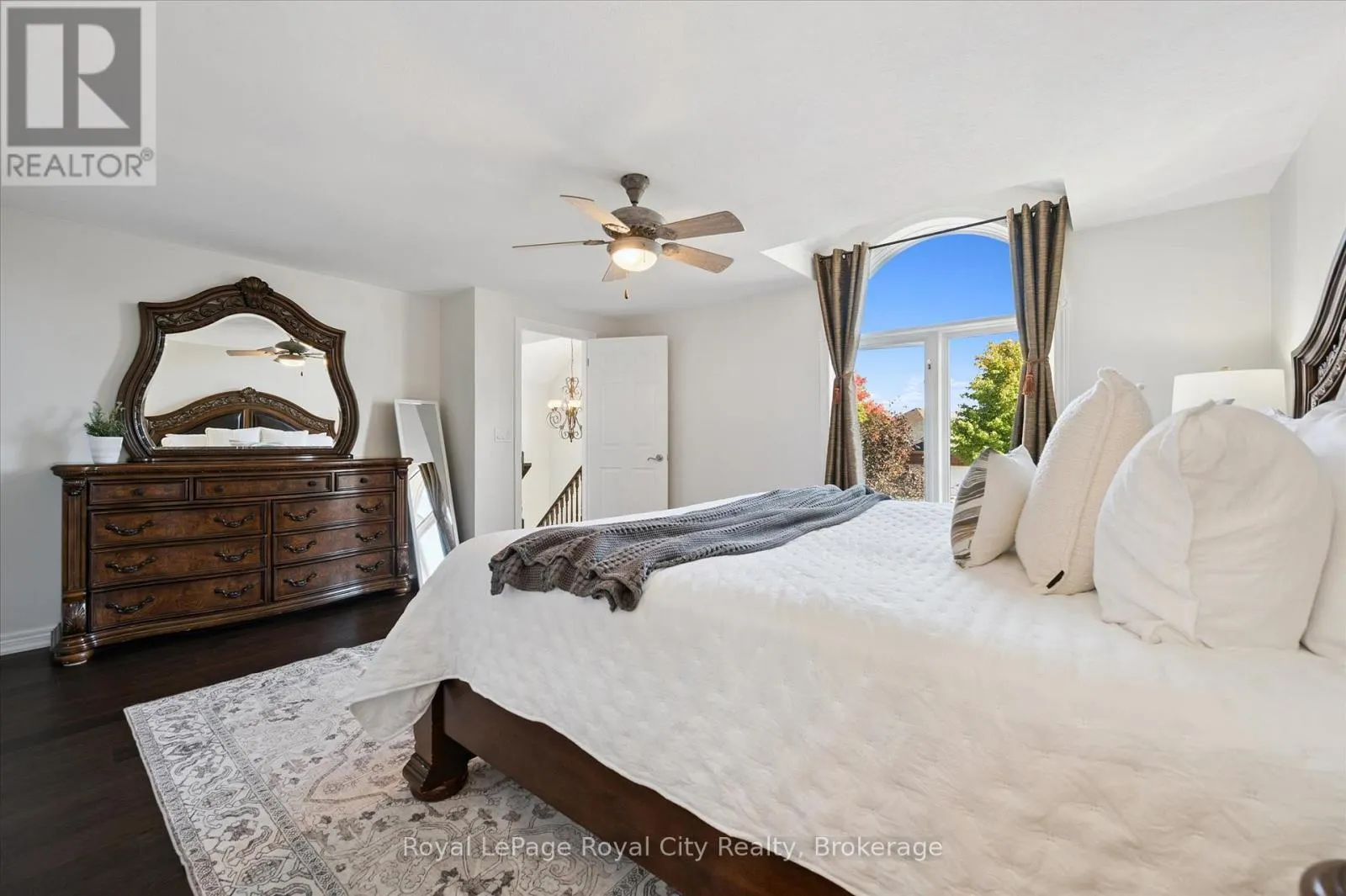 3 PINE RIDGE DRIVE