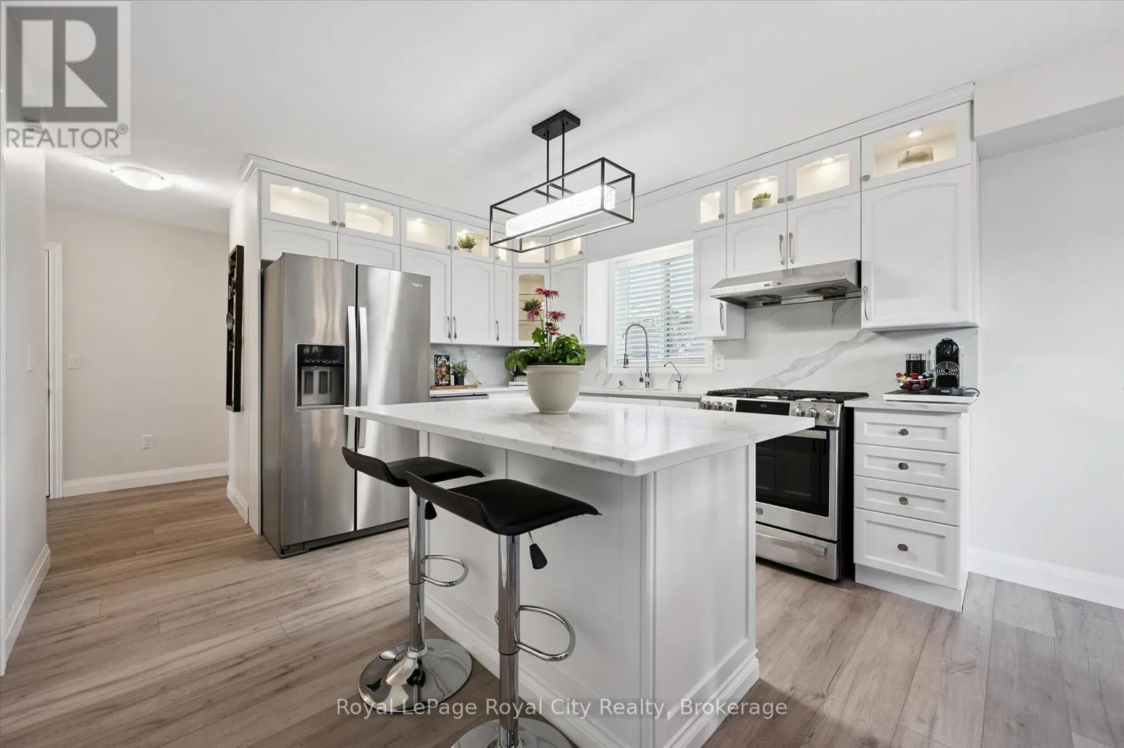 3 PINE RIDGE DRIVE