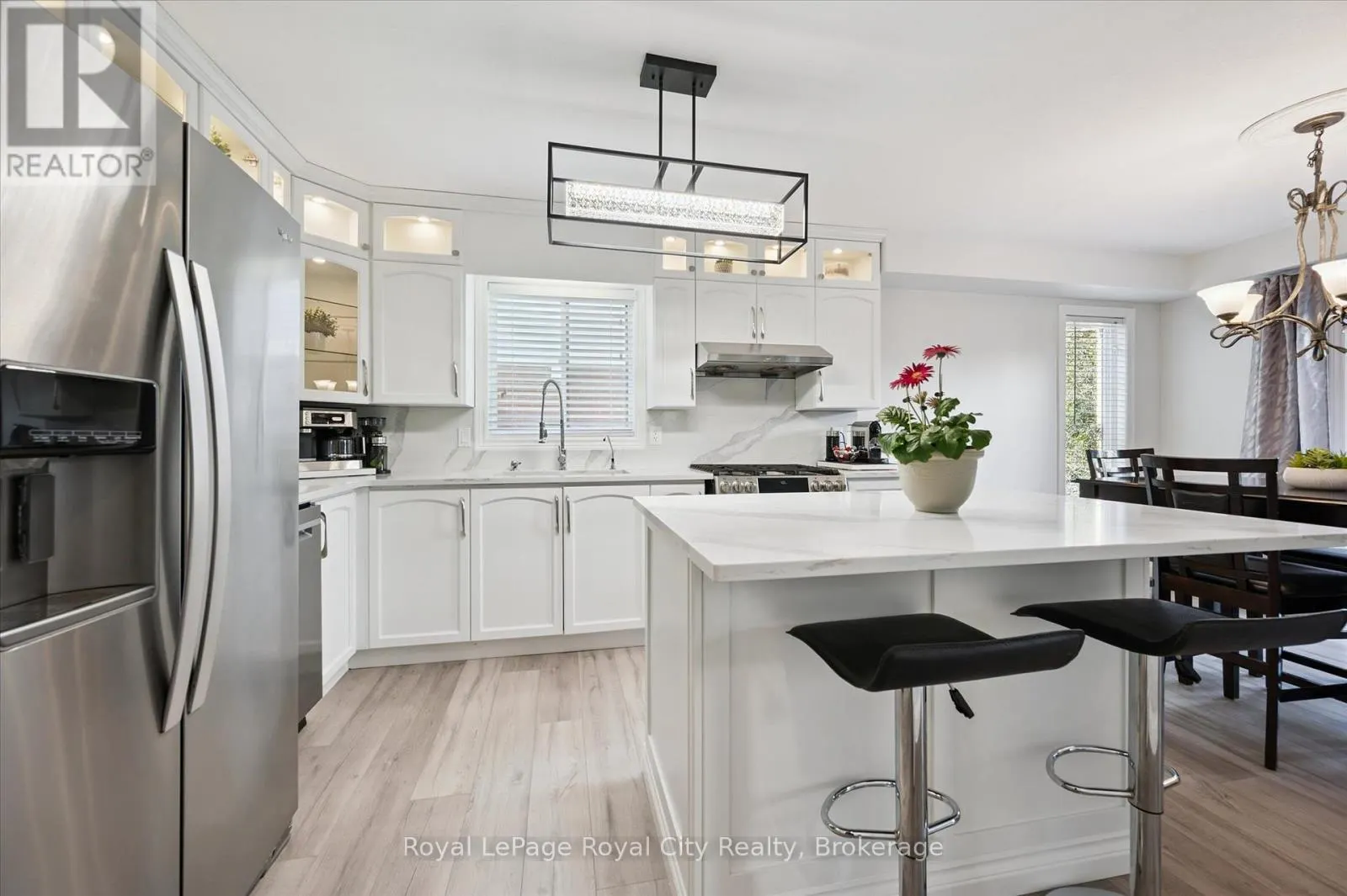 3 PINE RIDGE DRIVE