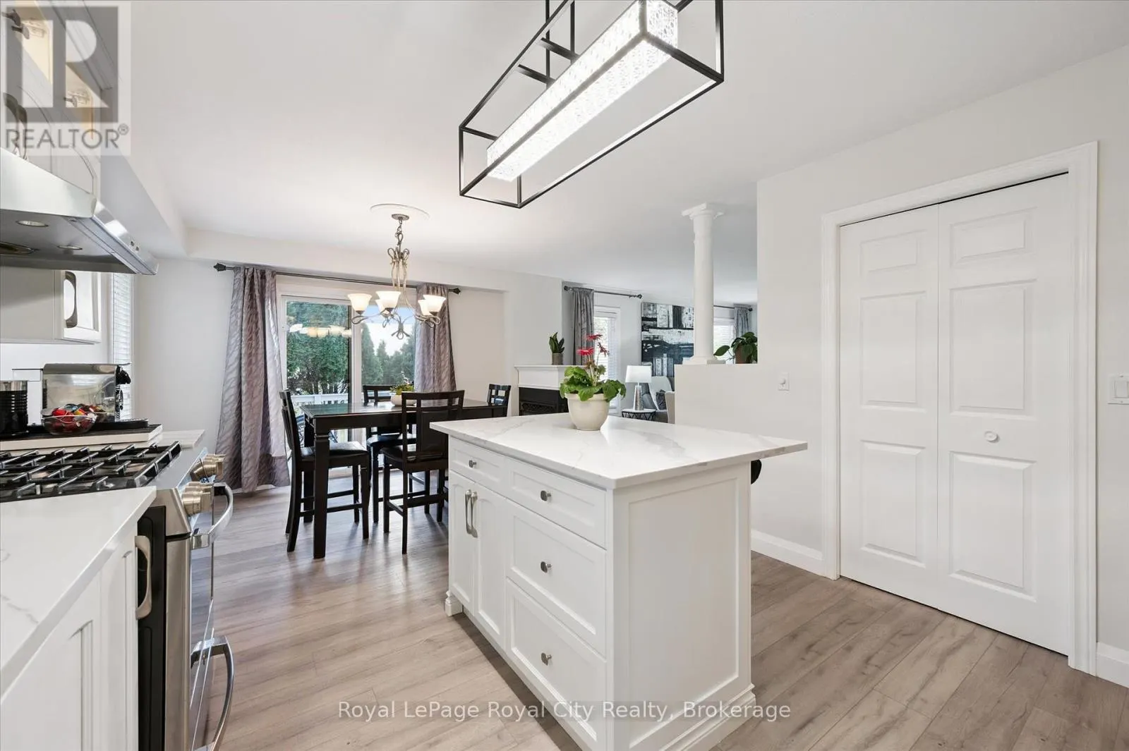 3 PINE RIDGE DRIVE