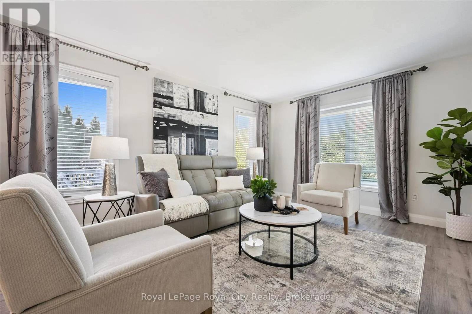3 PINE RIDGE DRIVE