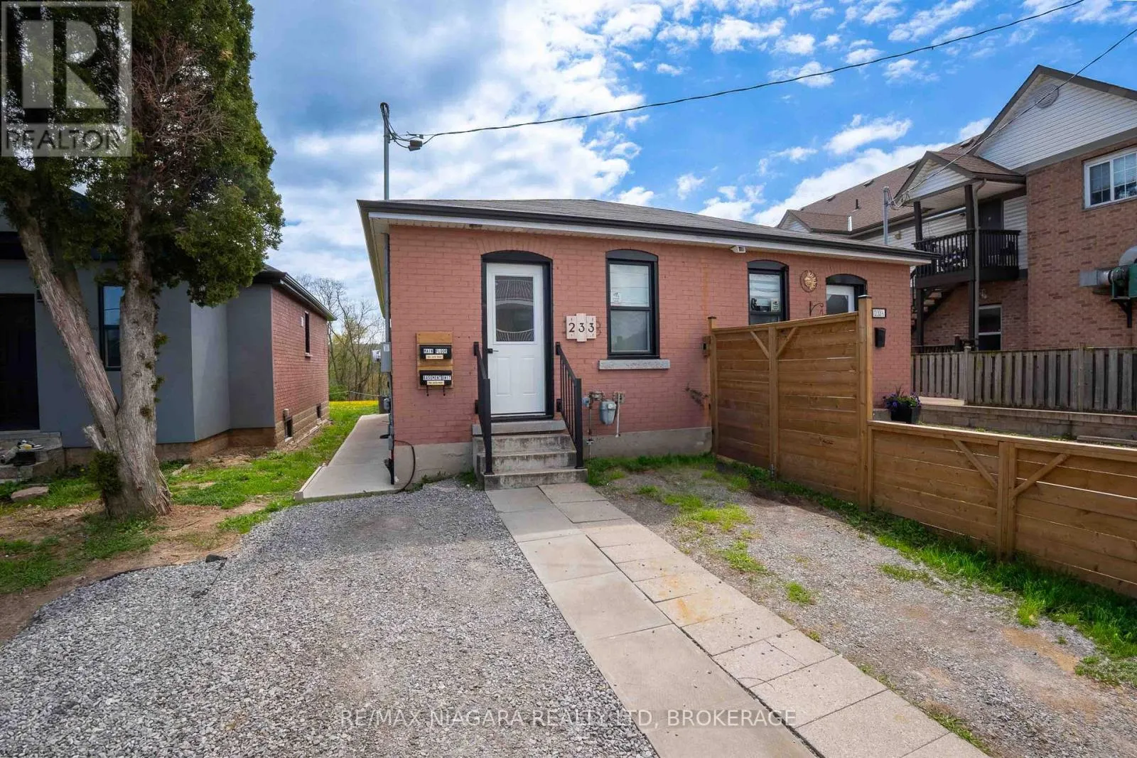 BASEMENT - 233 PELHAM ROAD, #BASEMENT