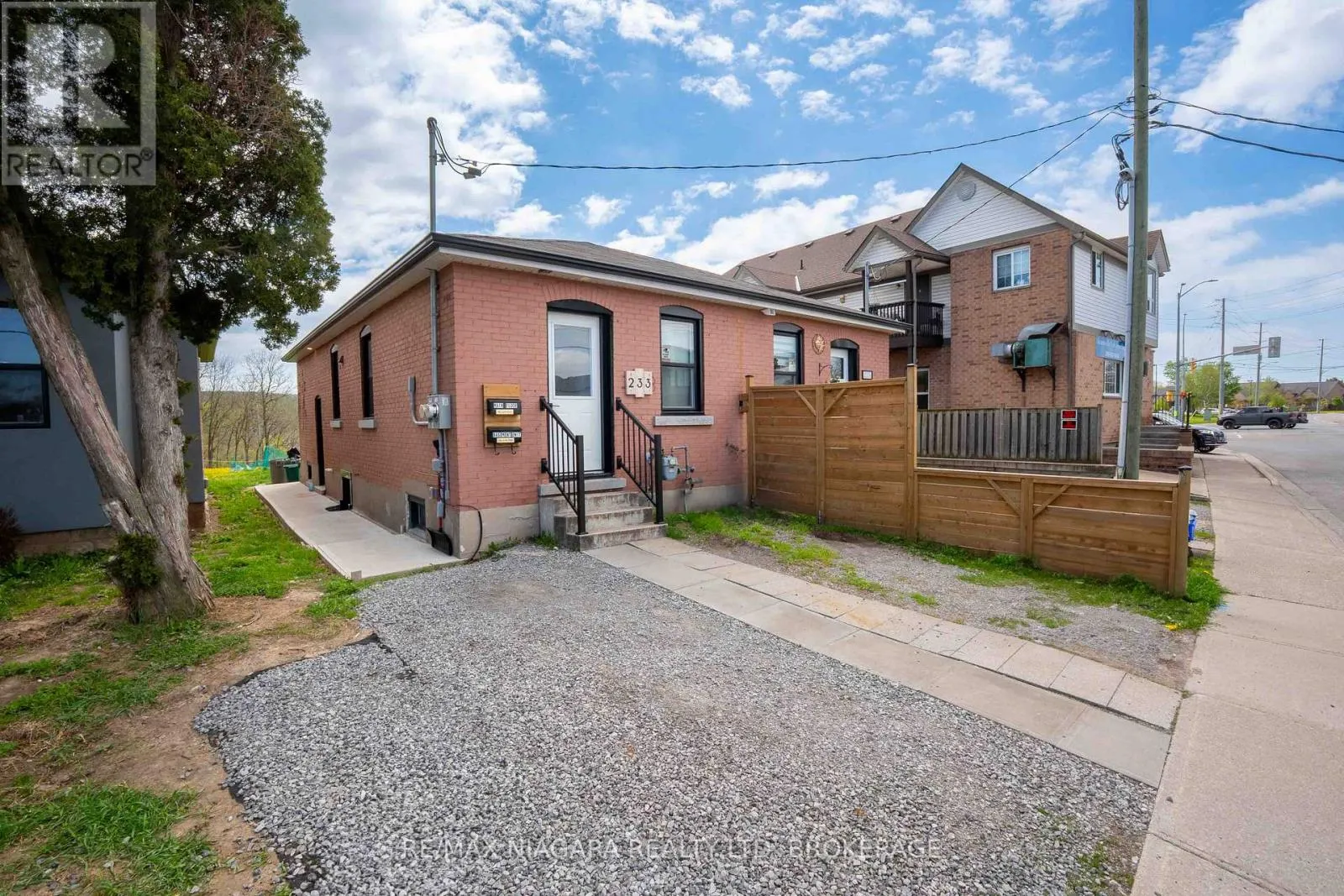 BASEMENT - 233 PELHAM ROAD, #BASEMENT