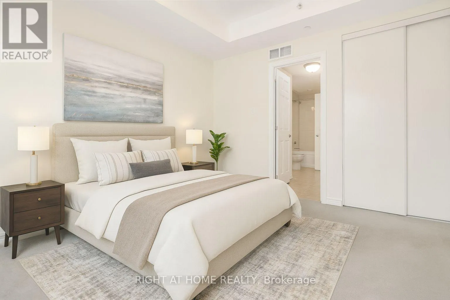 303 - 200 GLENROY GILBERT DRIVE
