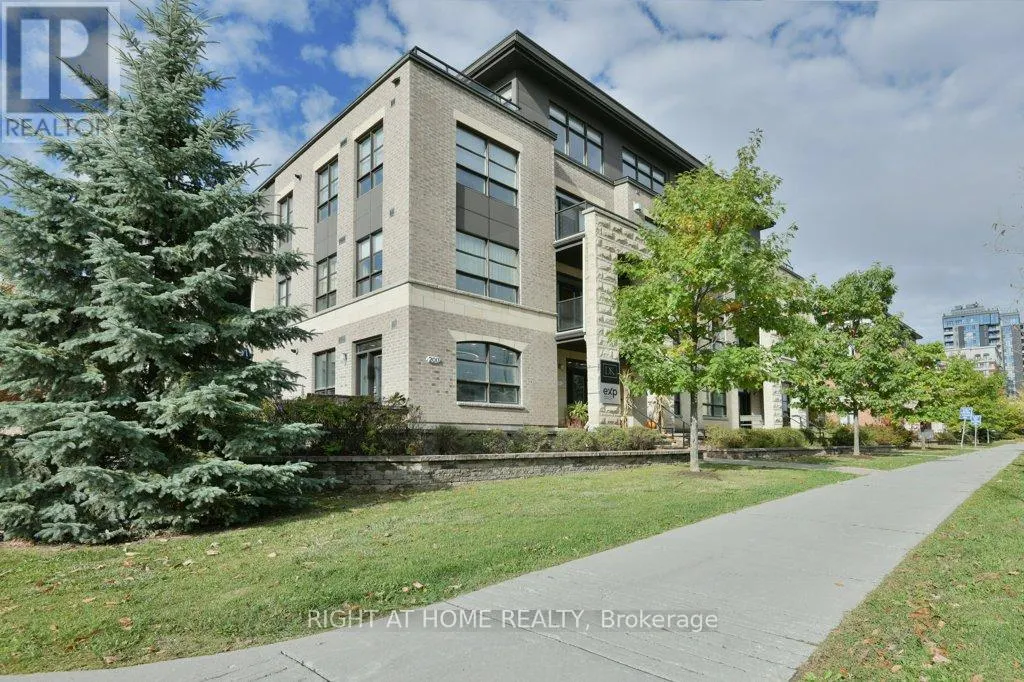 303 - 200 GLENROY GILBERT DRIVE