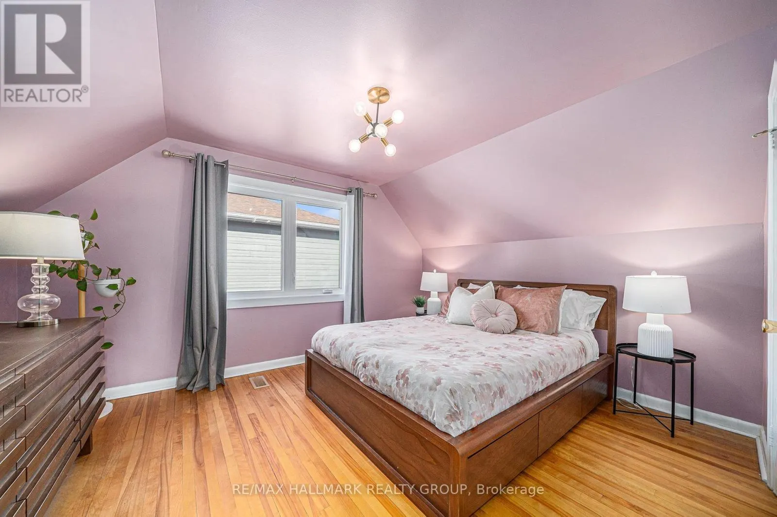 921 WINGATE DRIVE
