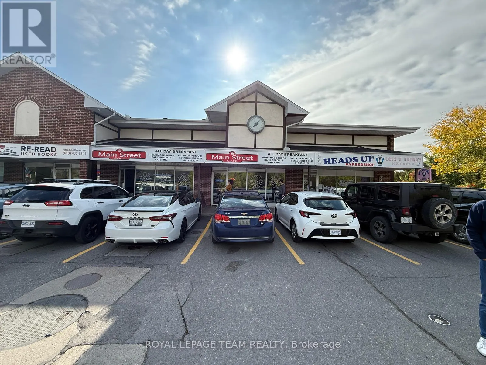 6 - 1626 STITTSVILLE MAIN STREET