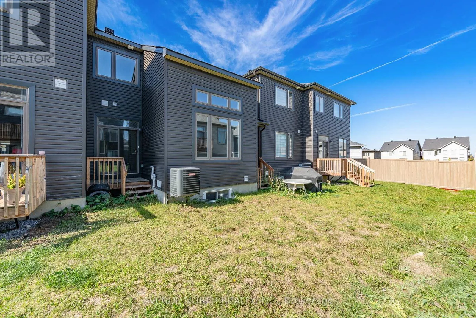 1024 KIJIK CRESCENT