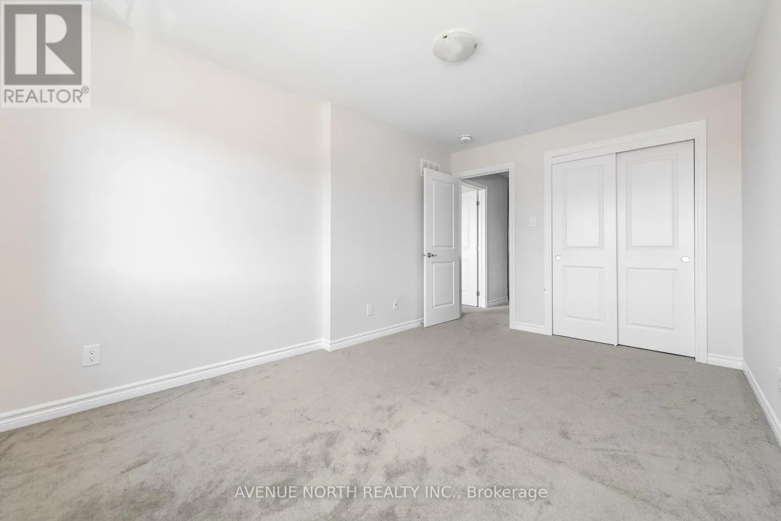 1024 KIJIK CRESCENT