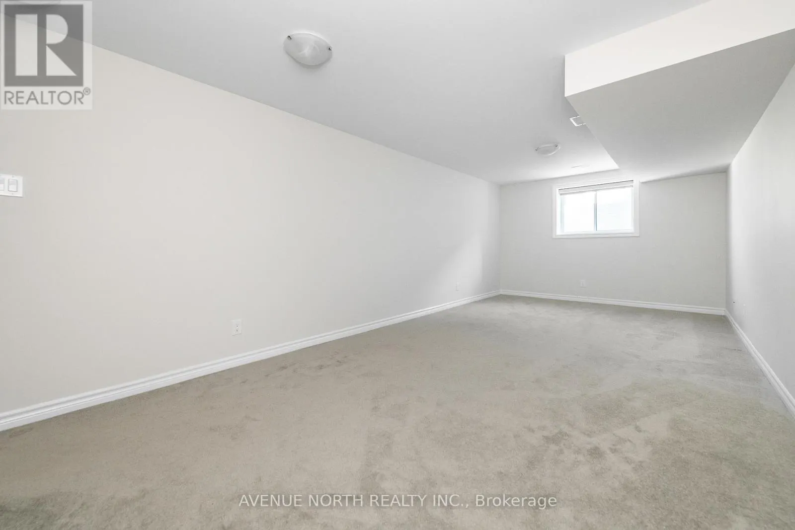 1024 KIJIK CRESCENT