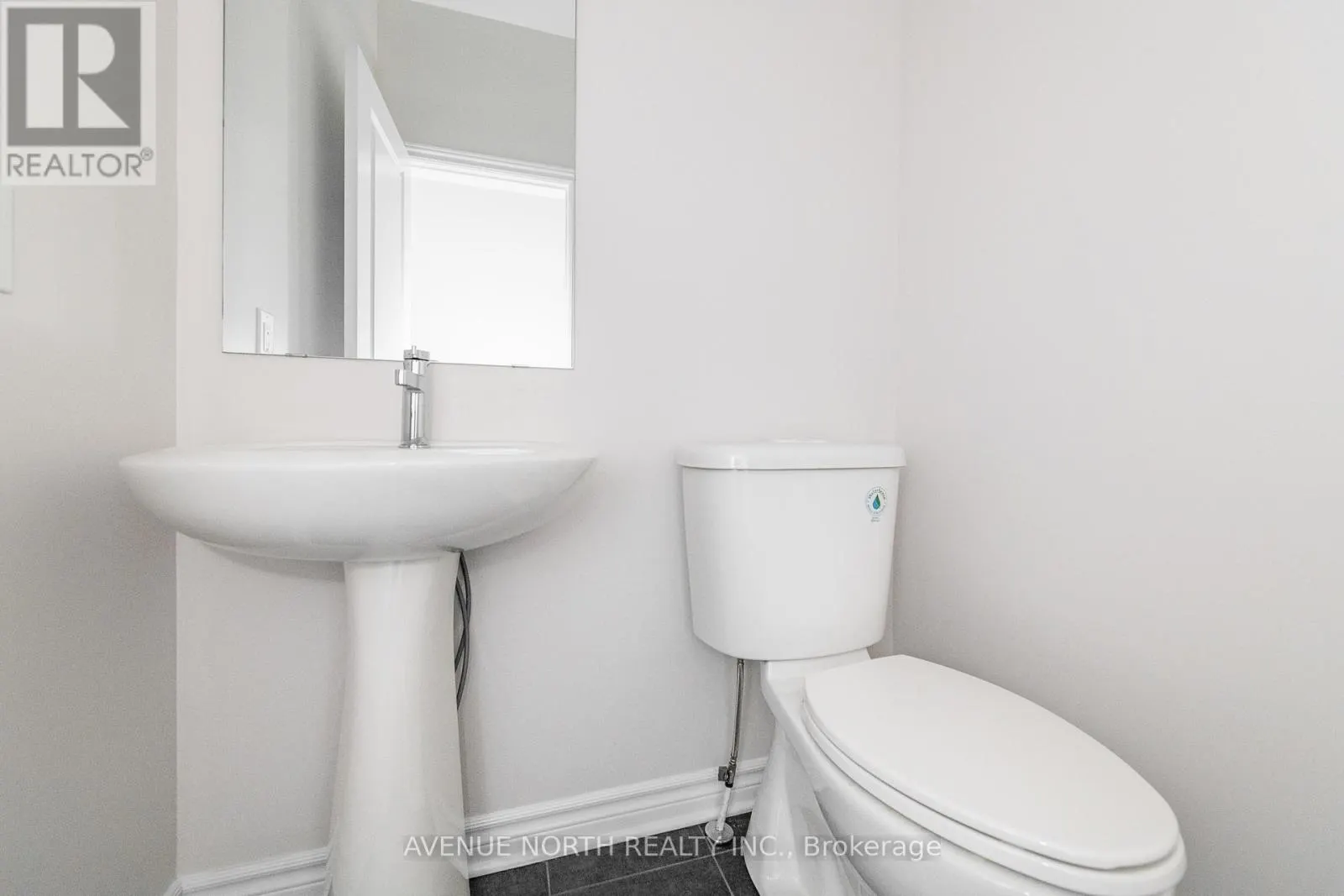 1024 KIJIK CRESCENT