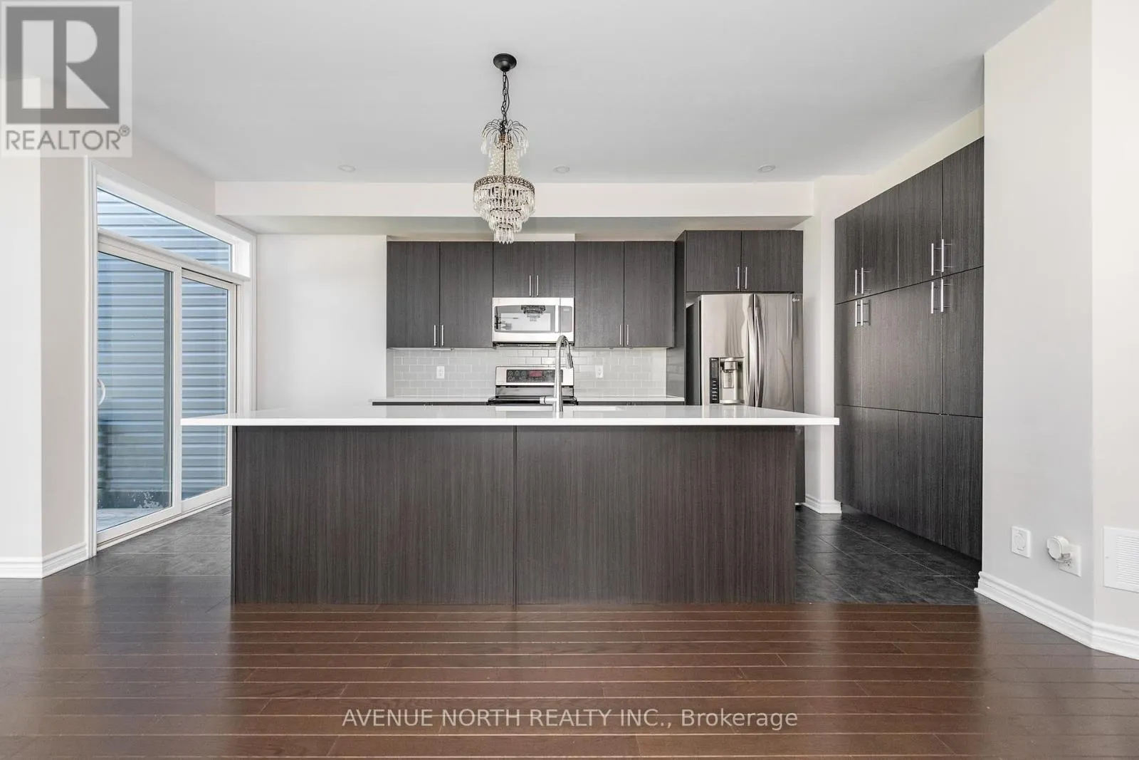 1024 KIJIK CRESCENT