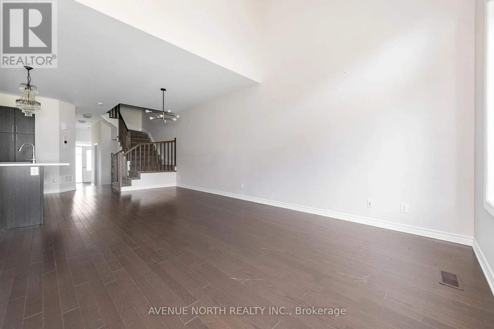 1024 KIJIK CRESCENT