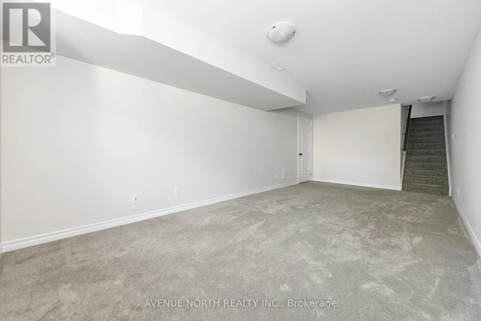 1024 KIJIK CRESCENT