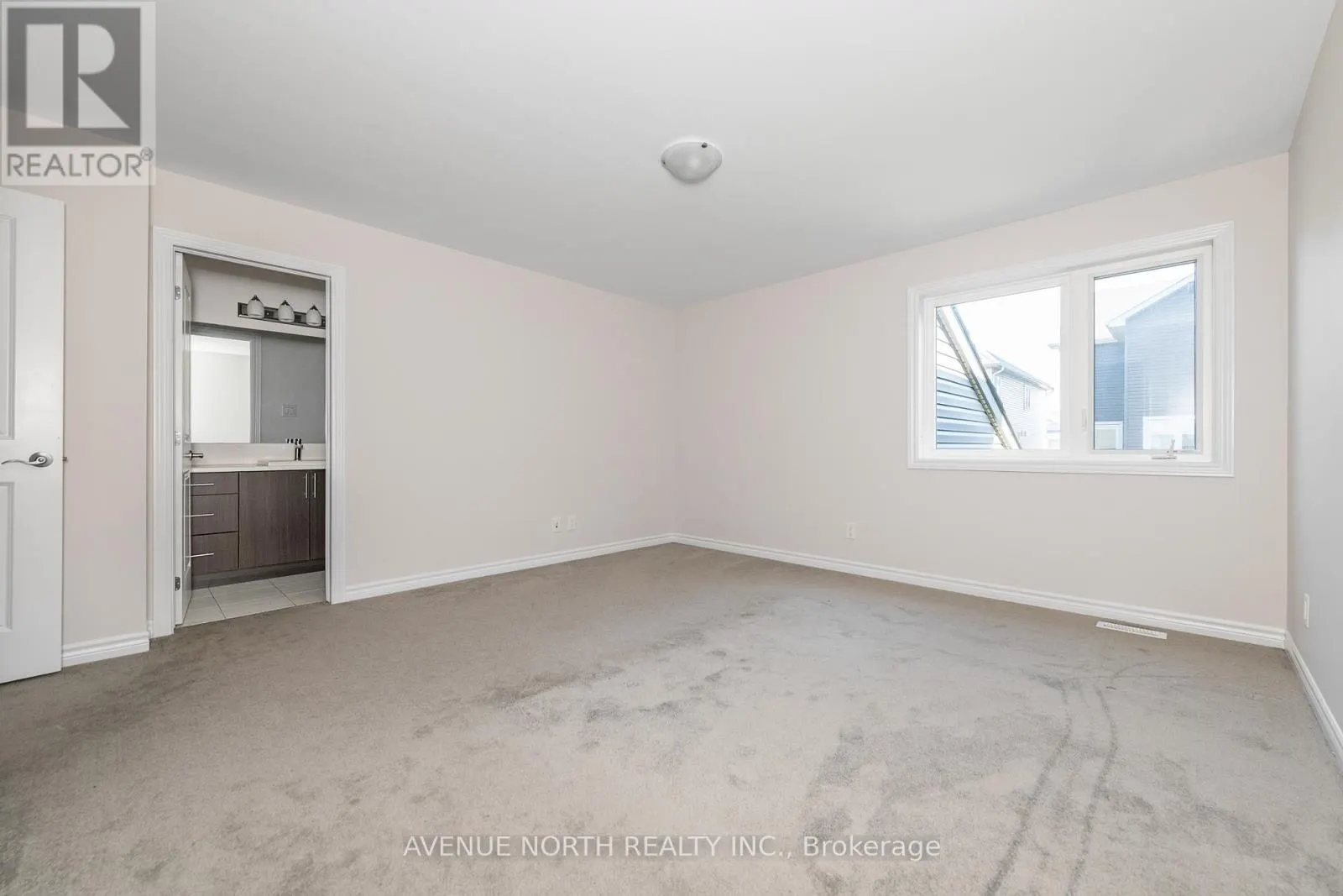 1024 KIJIK CRESCENT