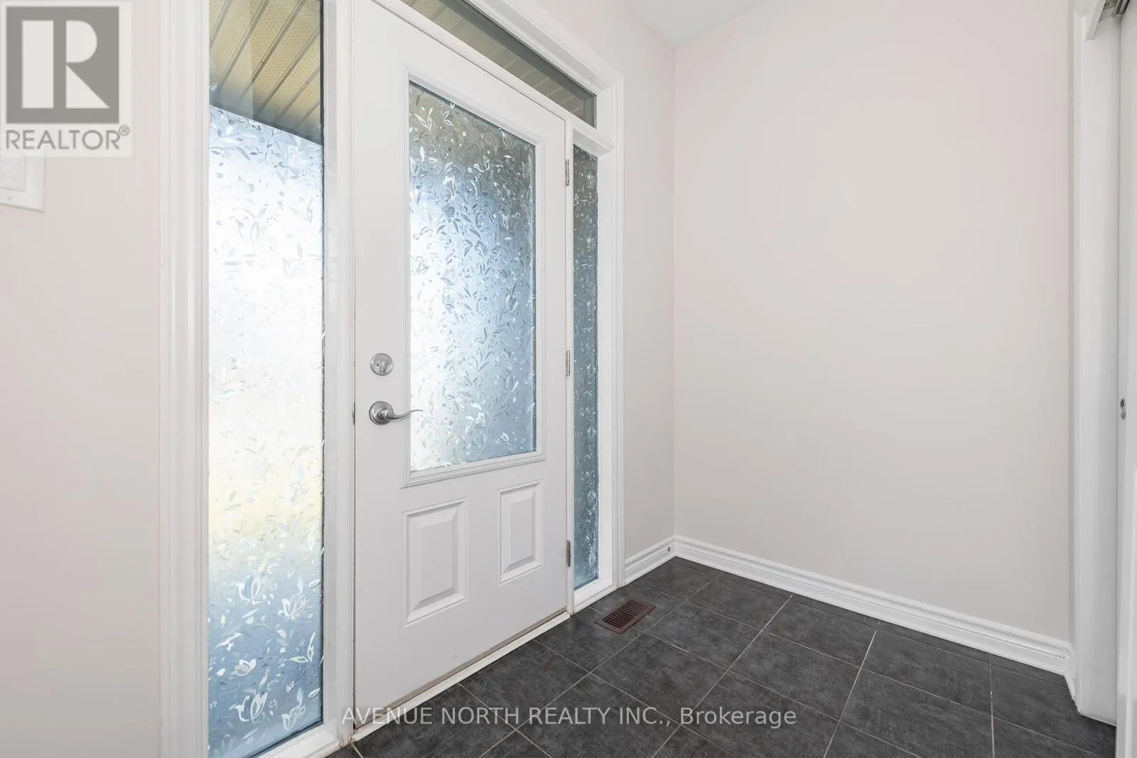1024 KIJIK CRESCENT