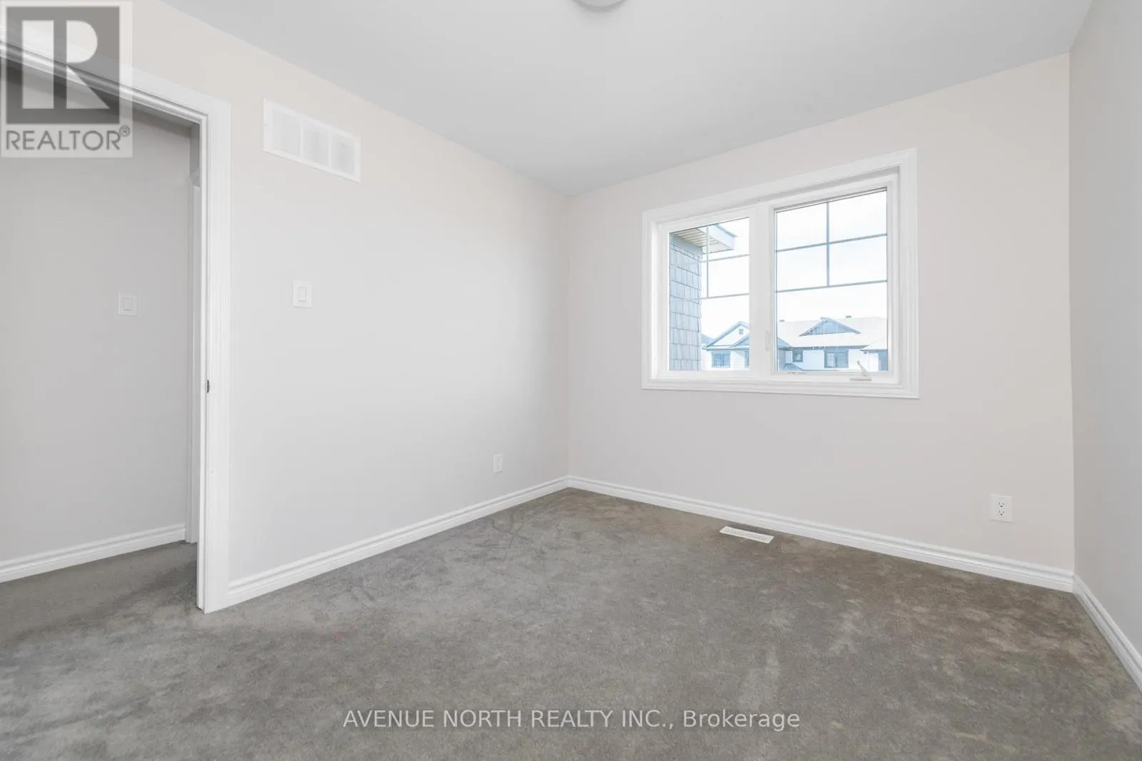 1024 KIJIK CRESCENT