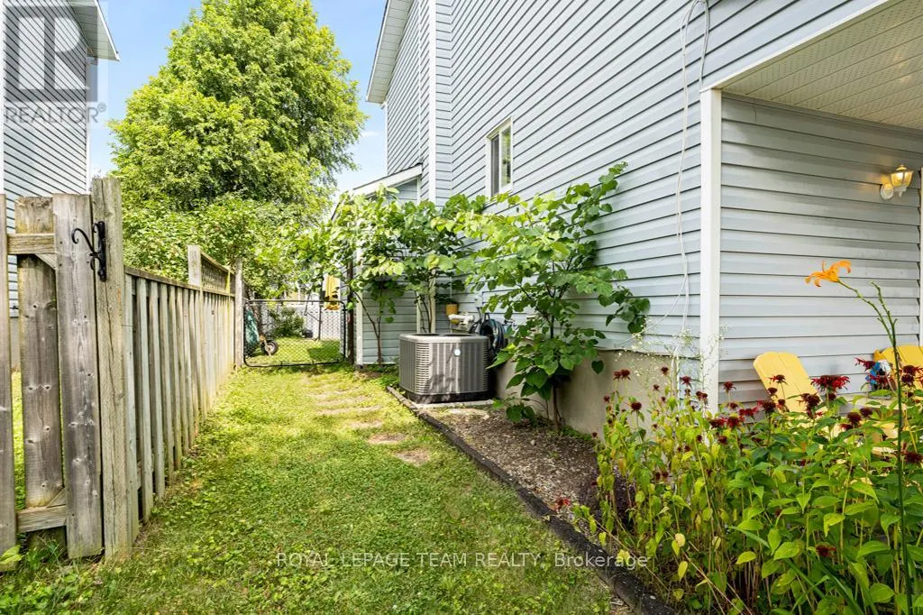 185 MORRIS STREET