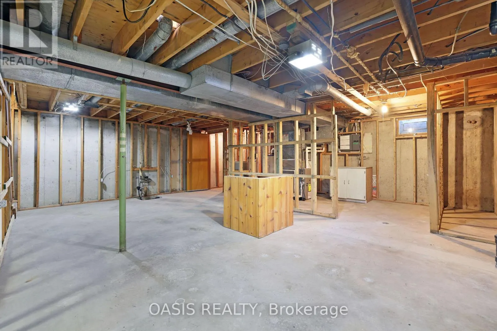 120 GLENNCASTLE DRIVE