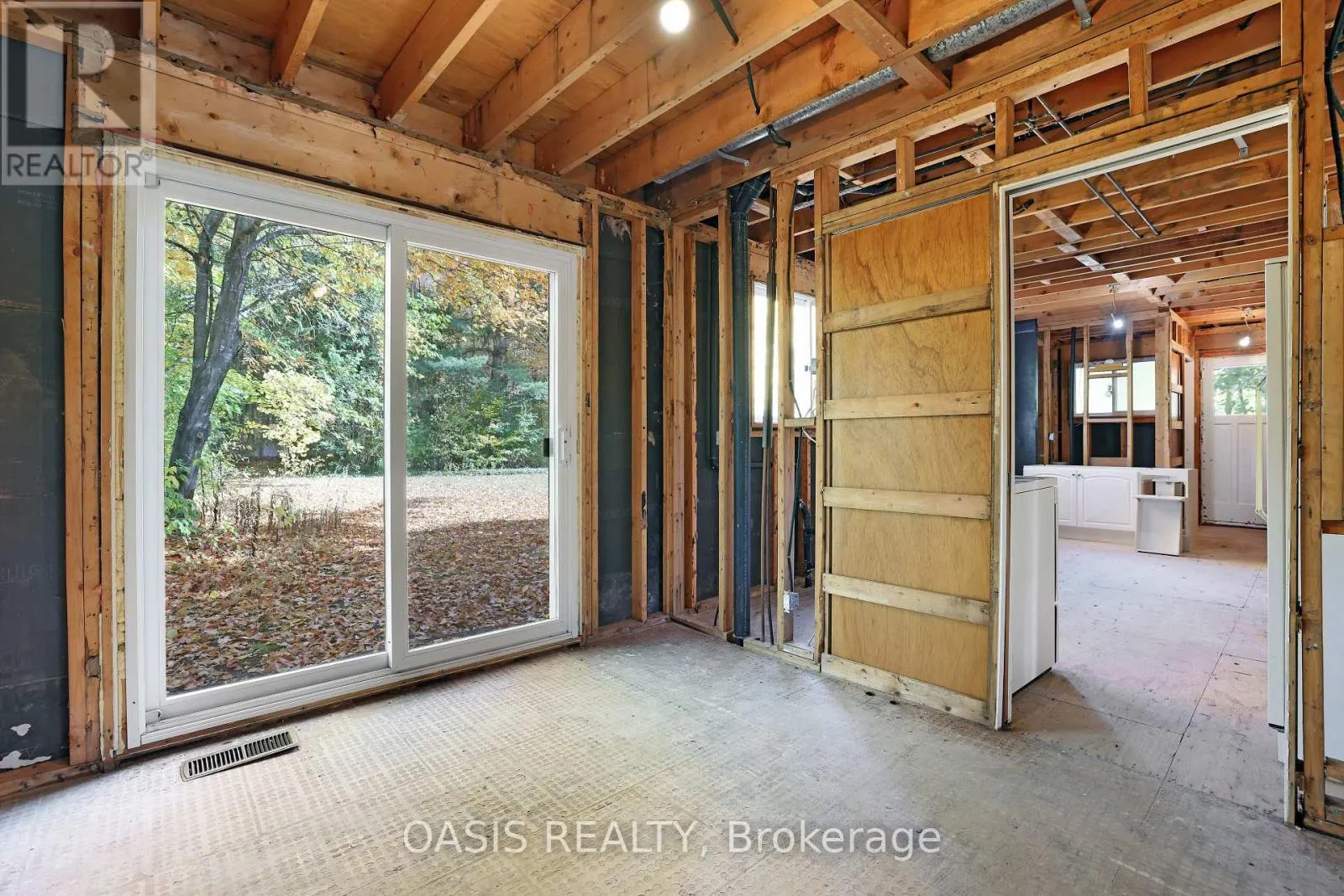 120 GLENNCASTLE DRIVE