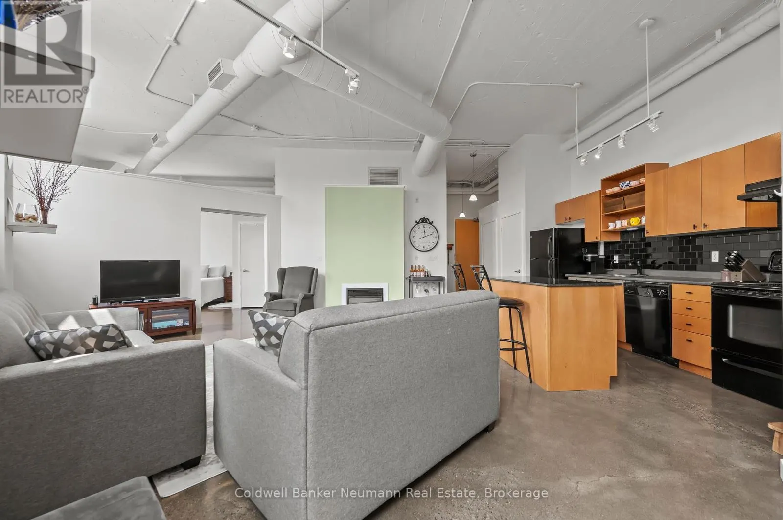 308 - 404 KING STREET WEST STREET W, #308