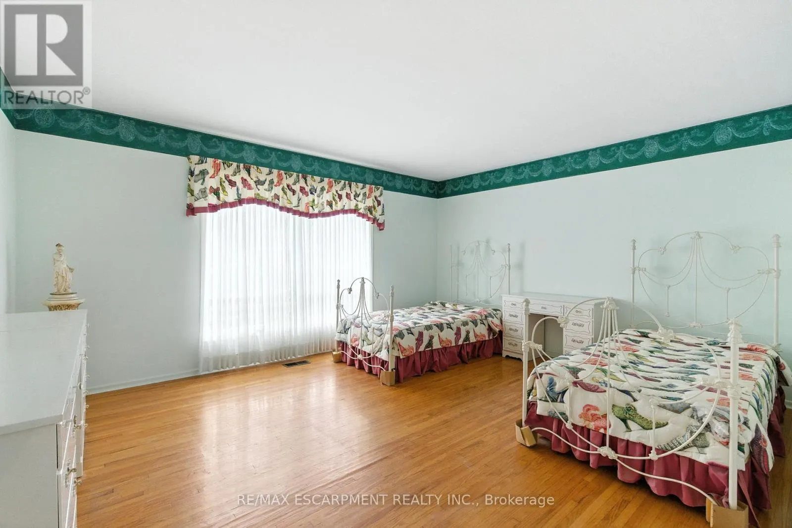 55 OVERDALE AVENUE