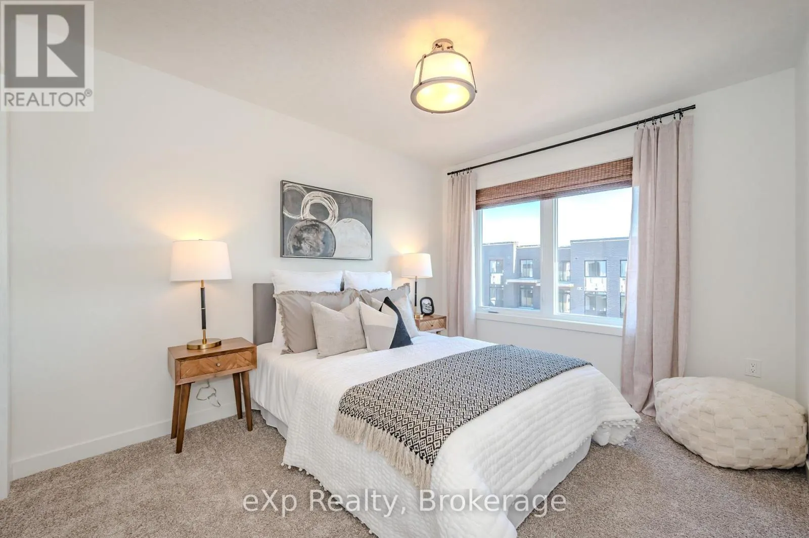 99 - 824 WOOLWICH STREET, #99