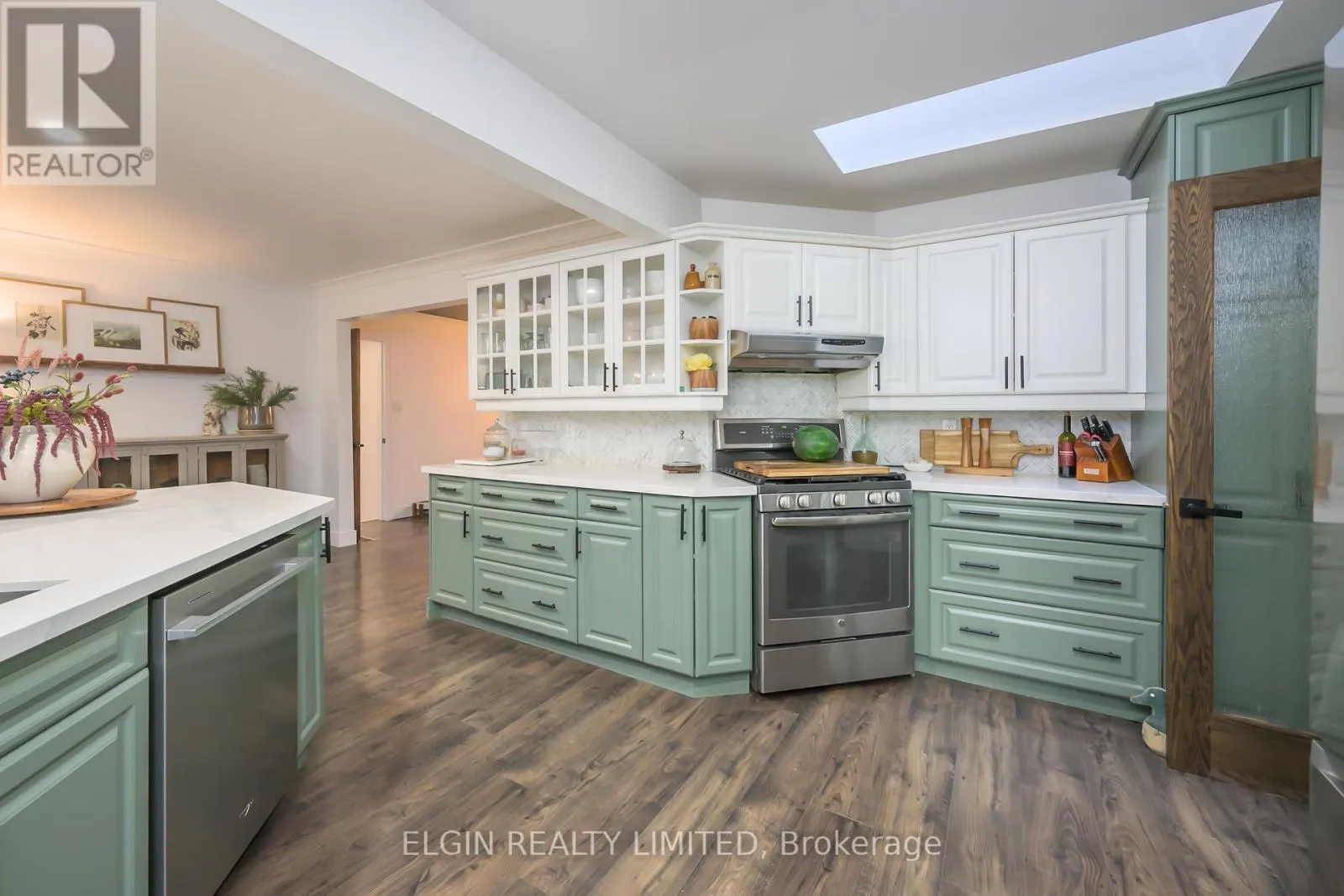 8031 ROGERS ROAD