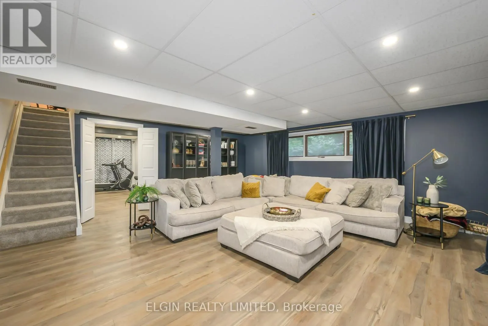 8031 ROGERS ROAD