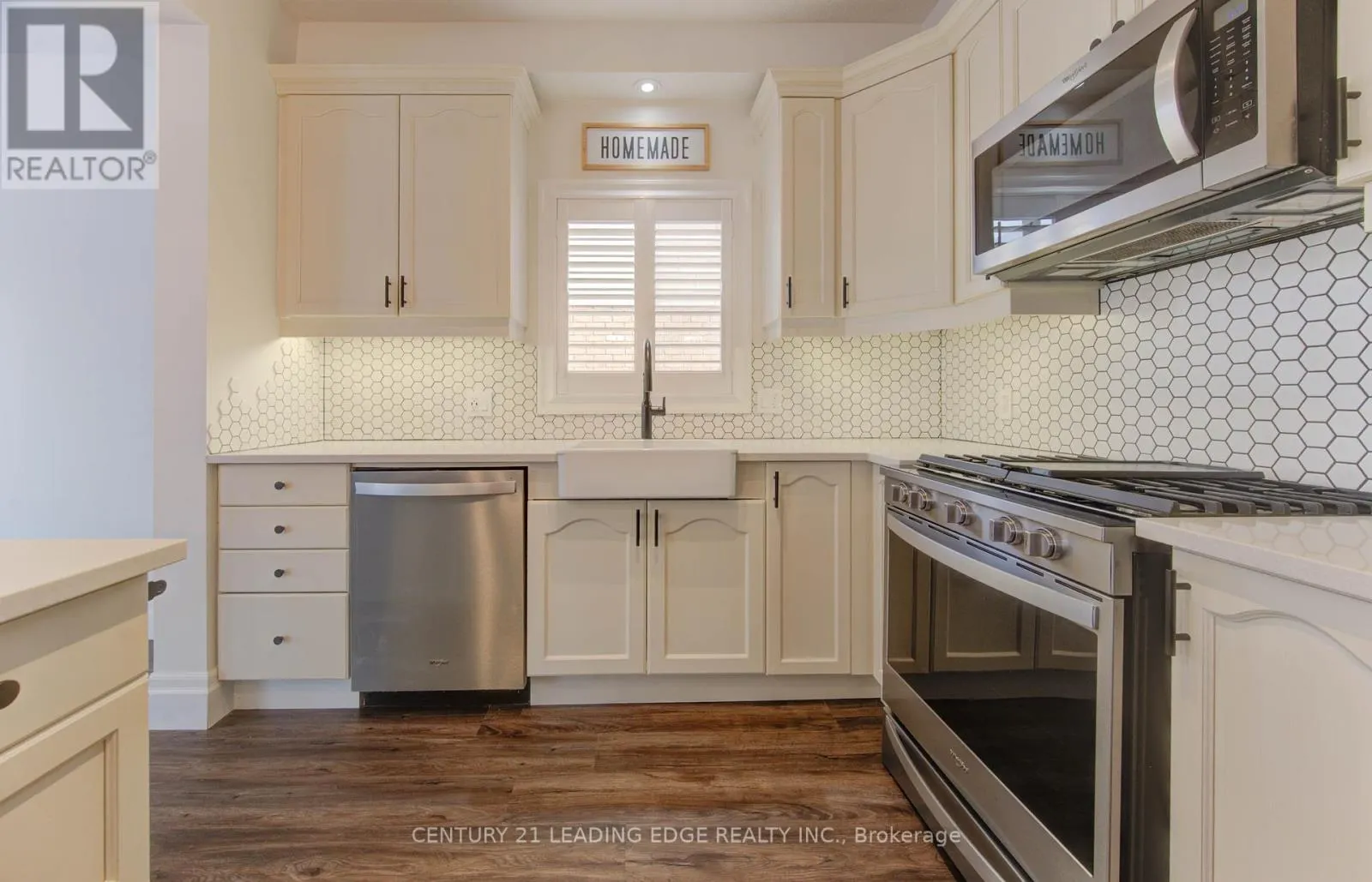 277 WATERVALE CRESCENT