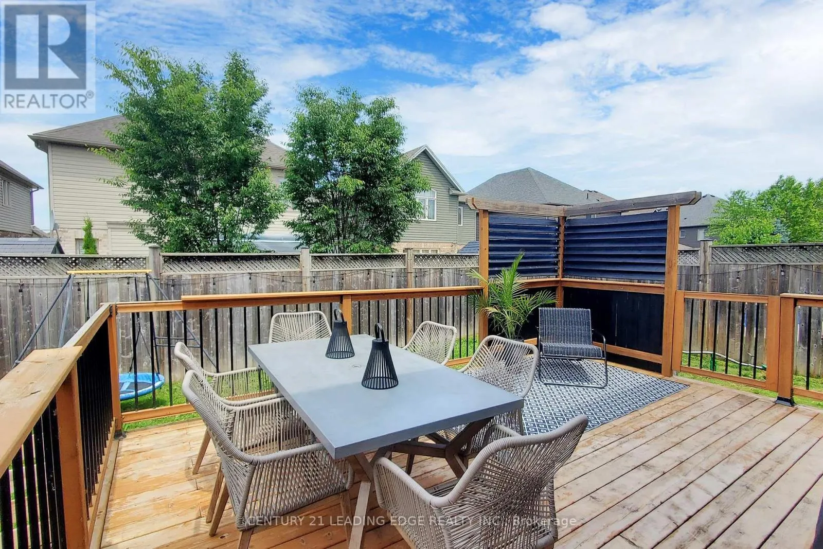 277 WATERVALE CRESCENT