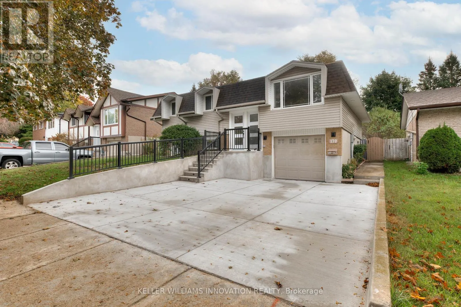 UPPER - 170 WHEATFIELD CRESCENT