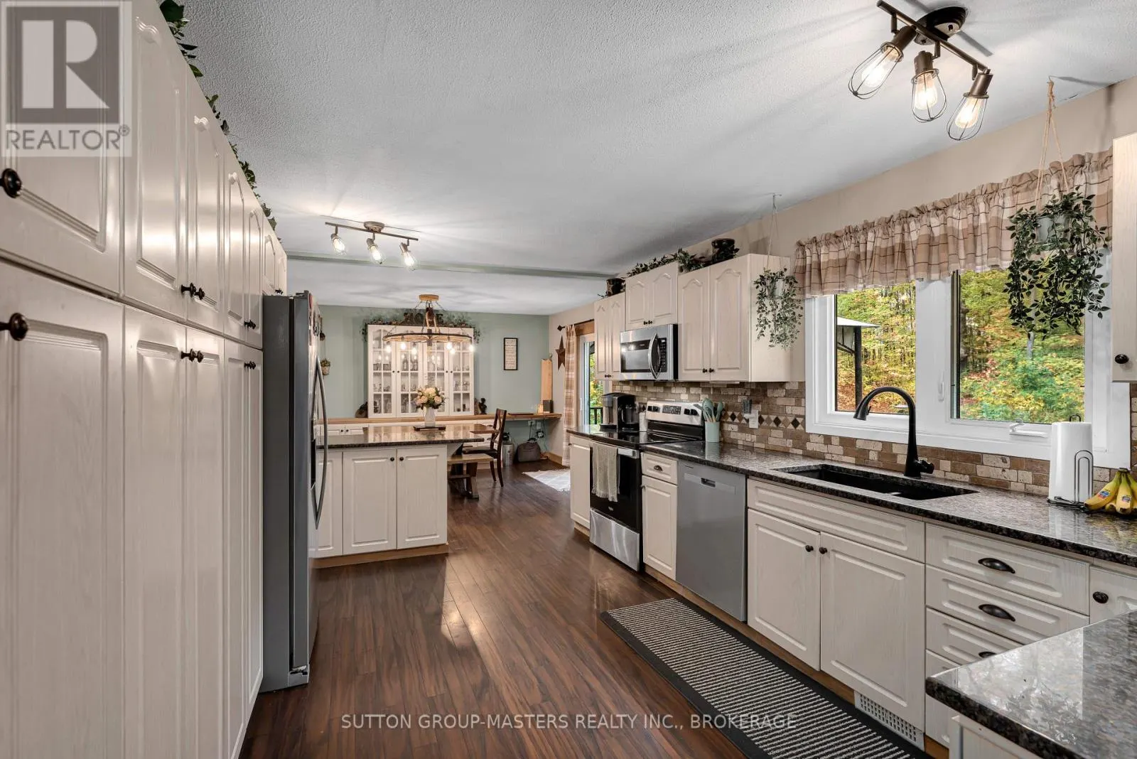 2382 SANDS ROAD