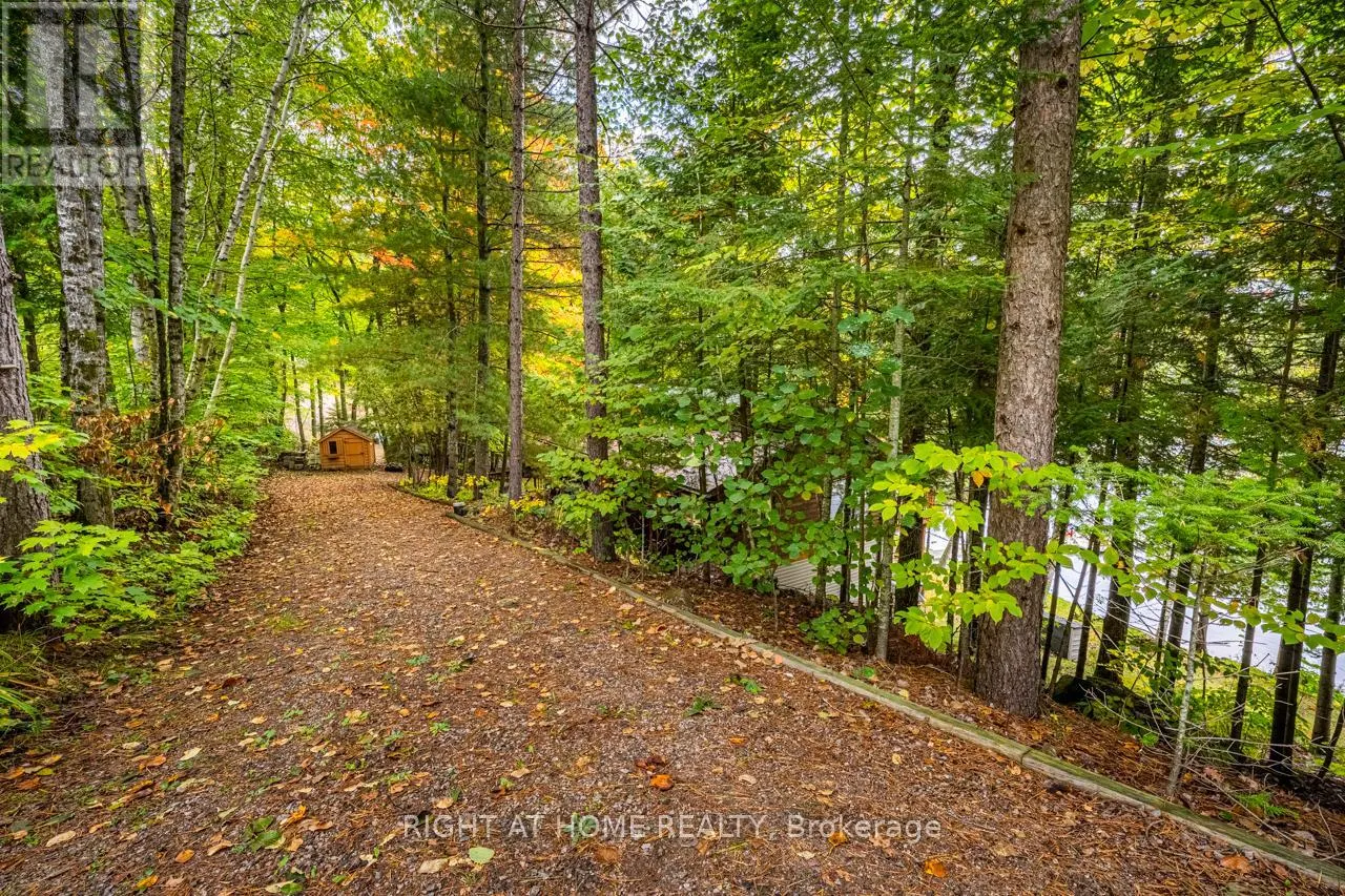 1220 PORTAGE LAKE ROAD
