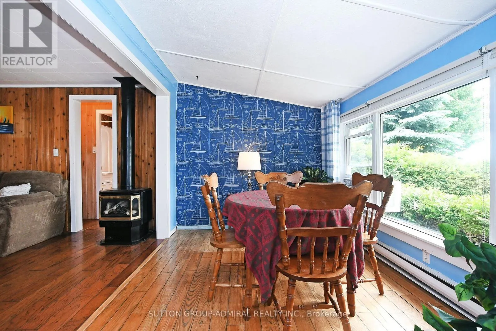 70 ANTIQUARY ROAD