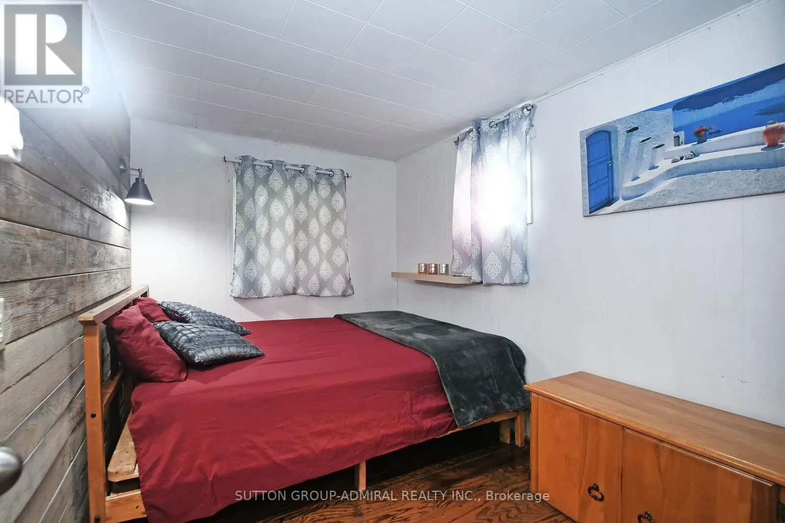 70 ANTIQUARY ROAD