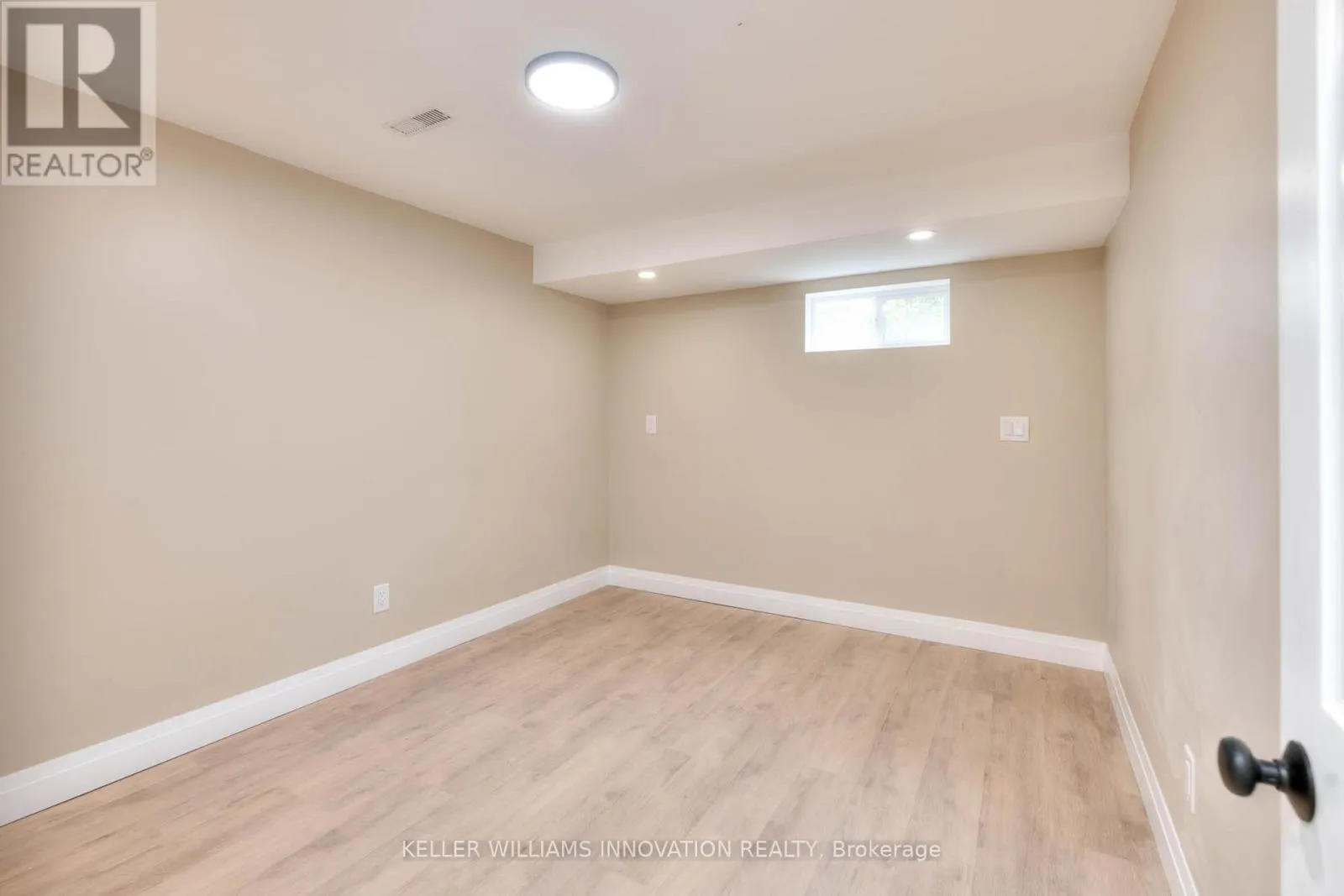 LOWER - 170 WHEATFIELD CRESCENT
