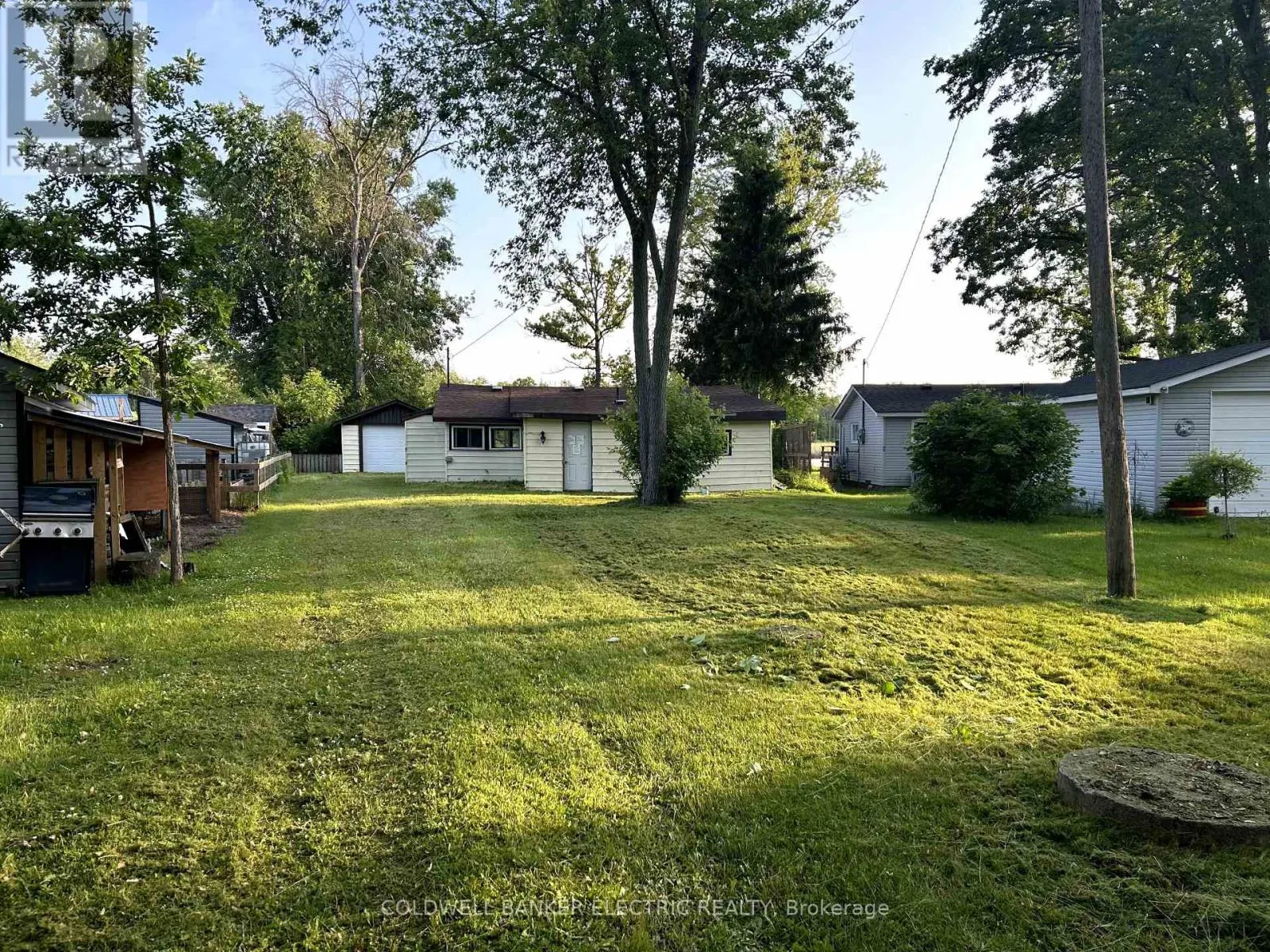 251 RIVER ROAD