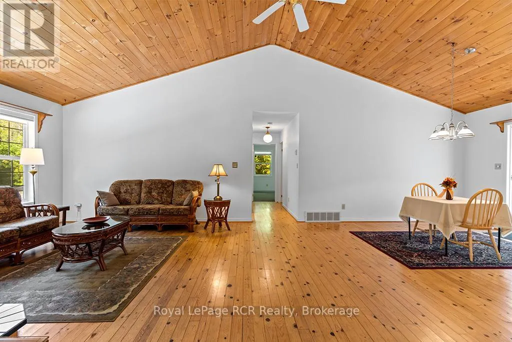 83 LAKEWOOD COUNTRY LANE