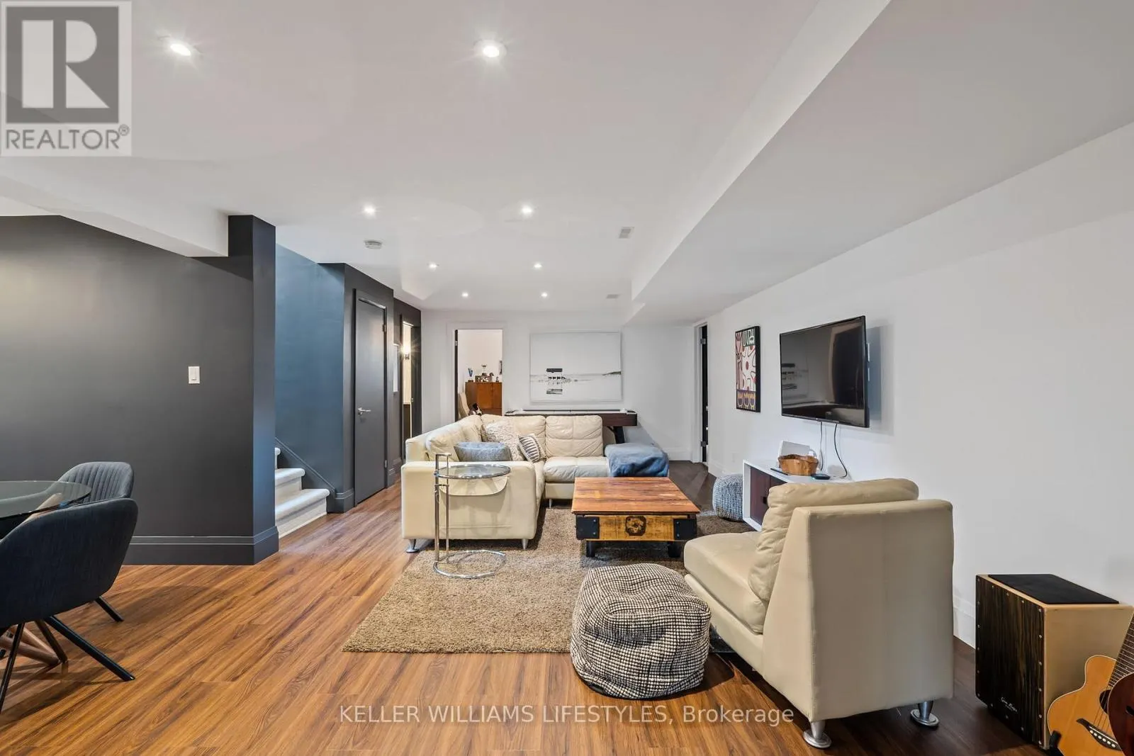 649 VALLEYSTREAM WALK
