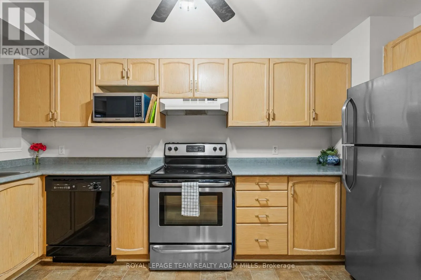 194 BLACKDOME CRESCENT