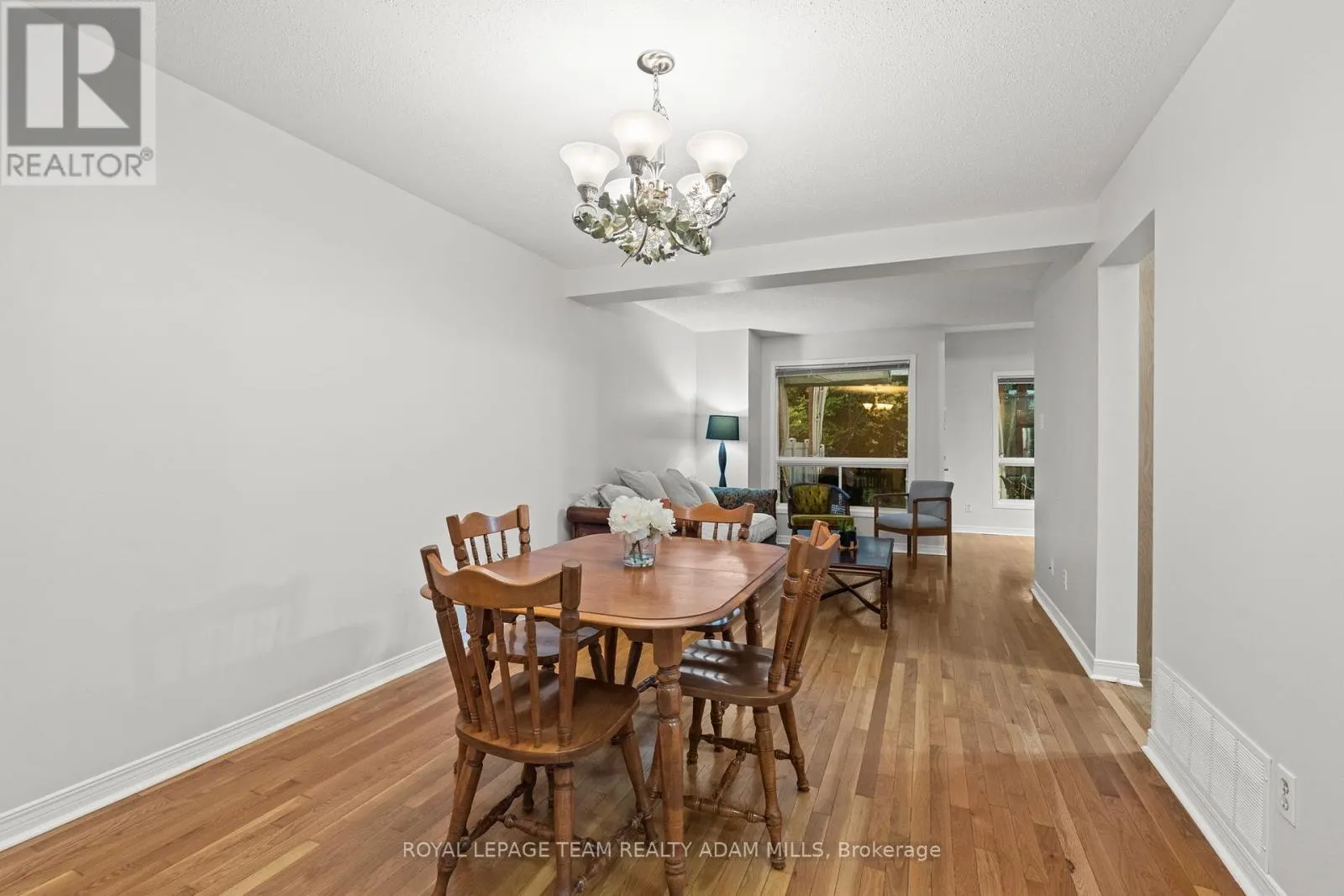 194 BLACKDOME CRESCENT